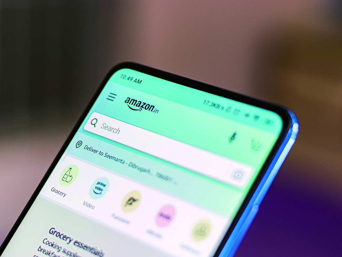 新闻传媒作者版权资料:sdx15 _ Shutterstock.comshutterstock_1729533193 此圖小心使用僅能配此文章勿他用_會侵權